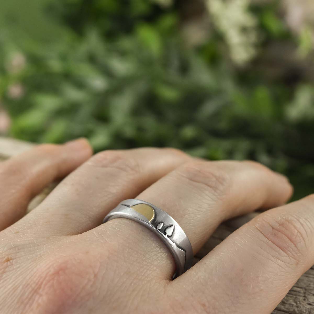 Sunrise Shoreline Ring - Wedding Ring  6mm / Select Size  6mm / 4 5673 - handmade by Beth Millner Jewelry
