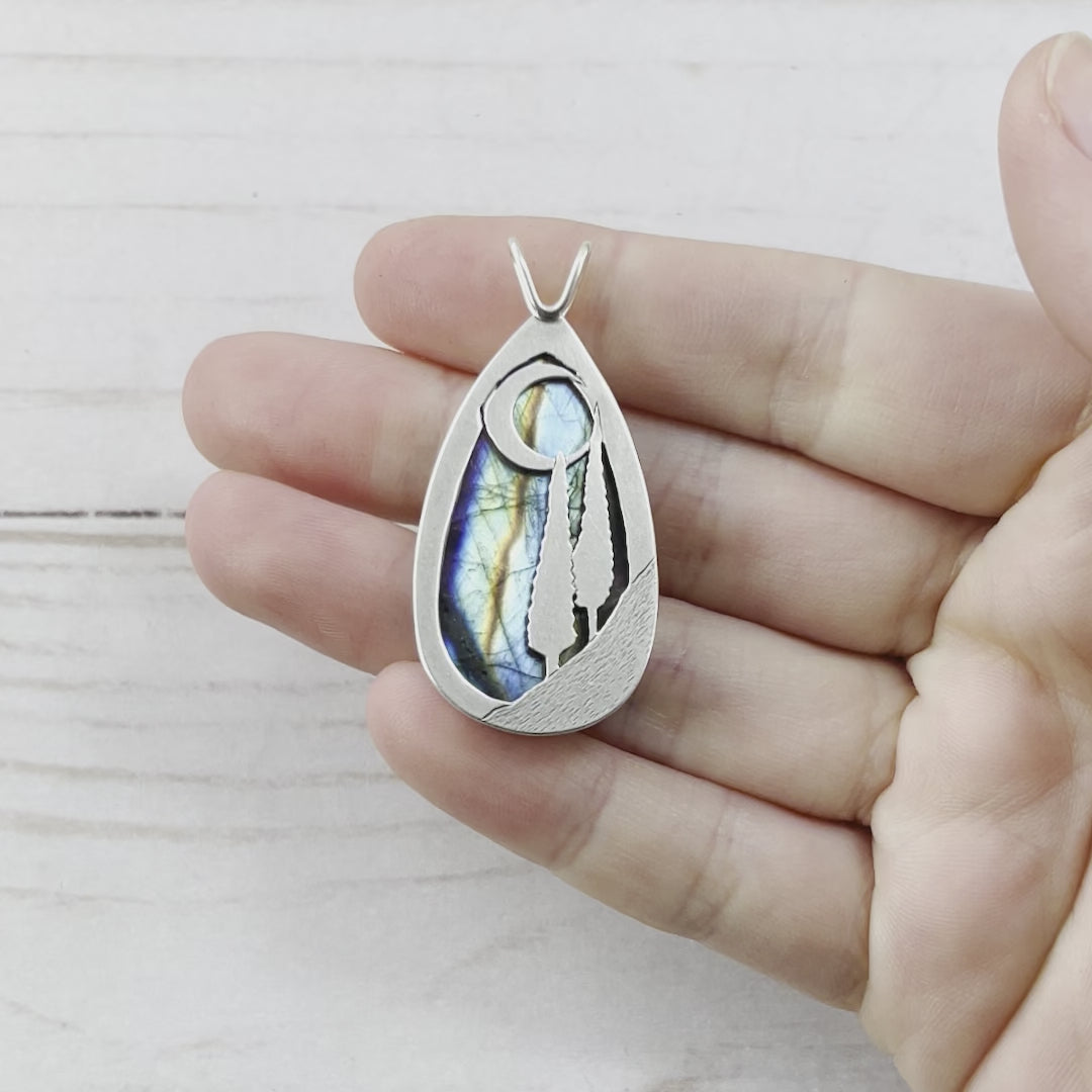 Reversible Northern Lights Labradorite Pendant No. 4 - Silver Pendant   7176 - handmade by Beth Millner Jewelry