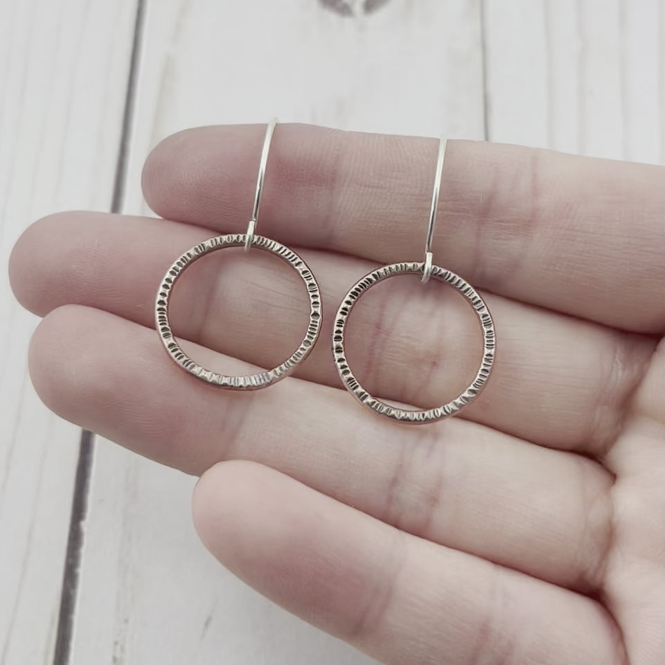 Simple Round Copper Hoop Earrings - Copper Earrings   3588 - handmade by Beth Millner Jewelry