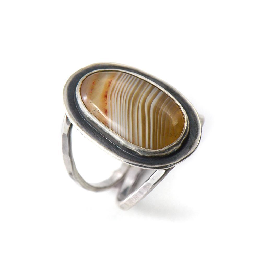 7-46 White and Red Banded Lake Superior Agate Ring Set in .950 Sterling  Silver Size 7.75 
